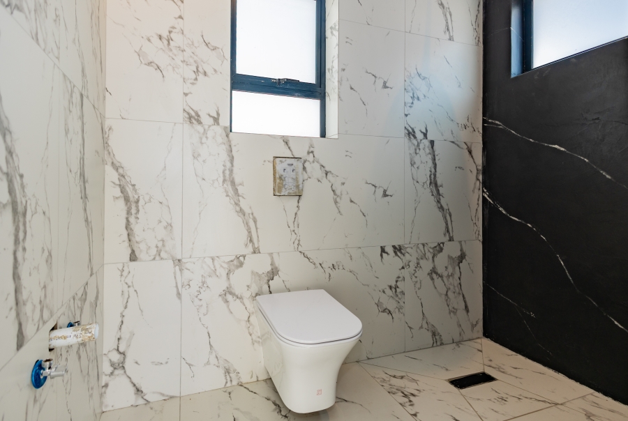 4 Bedroom Property for Sale in Sandown Western Cape